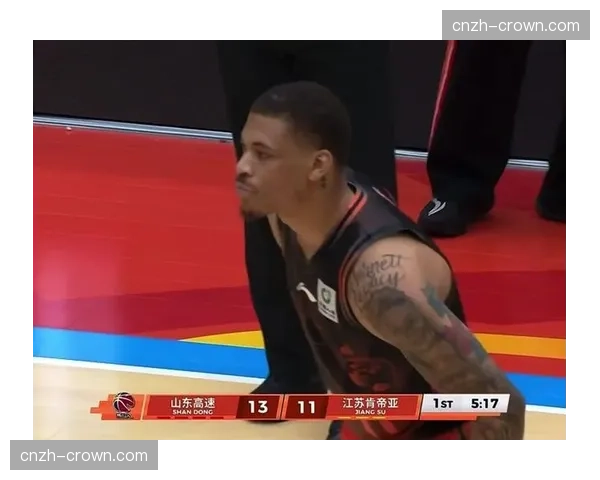 山东外援防守投入度不足 琼斯约翰逊防守端存在明显漏洞